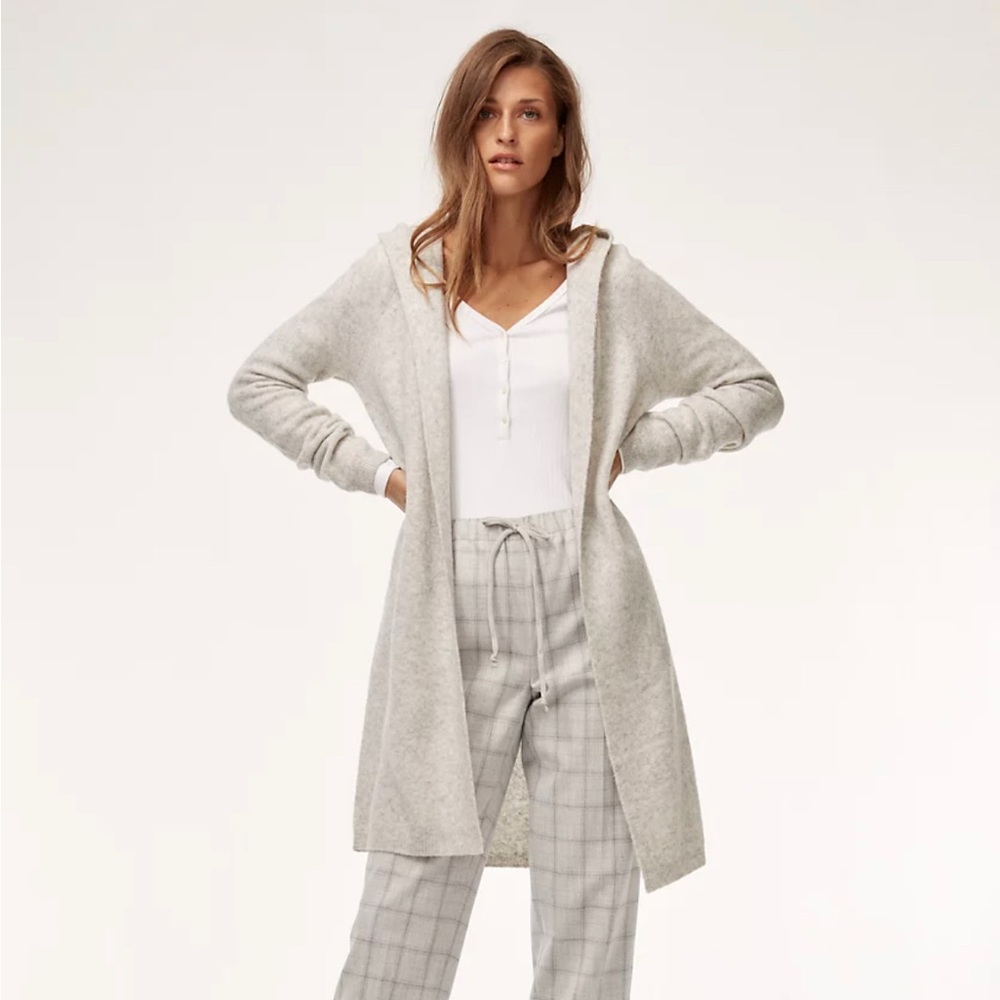 Aritzia/Babaton Ammonius Sweater in Winter White